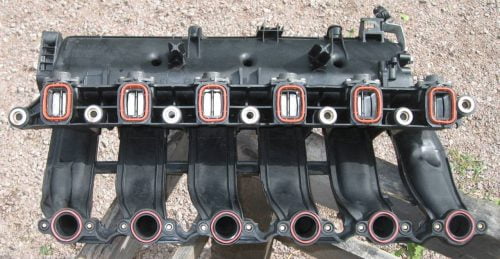 Sací trúbkový modul BMW E90, E91, E83 2.0D
