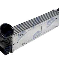 Chladič plniaceho vzduchu Intercooler BMW 1 118C 06-11, 3 (320D) 07-11, X1 (DIESEL) 10-15