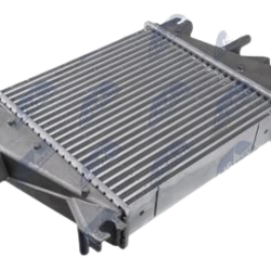 Intercooler, chladič plniaceho vzduchu NISSAN X-TRAIL I 2.2 DCI 05-13